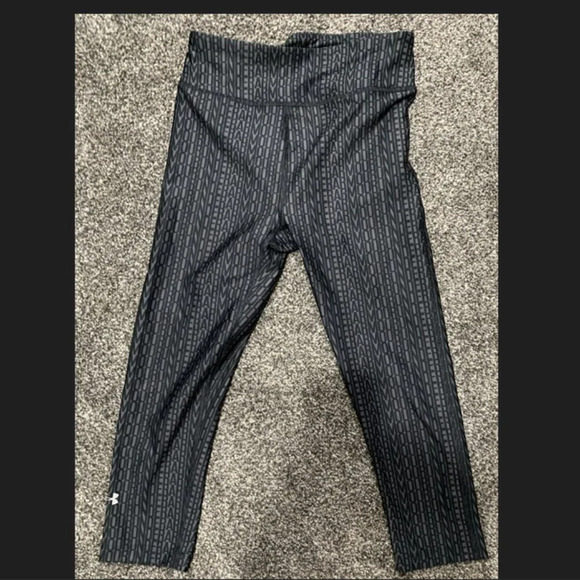 Under Armour Compression leggings - capri style - Picture 1 of 2